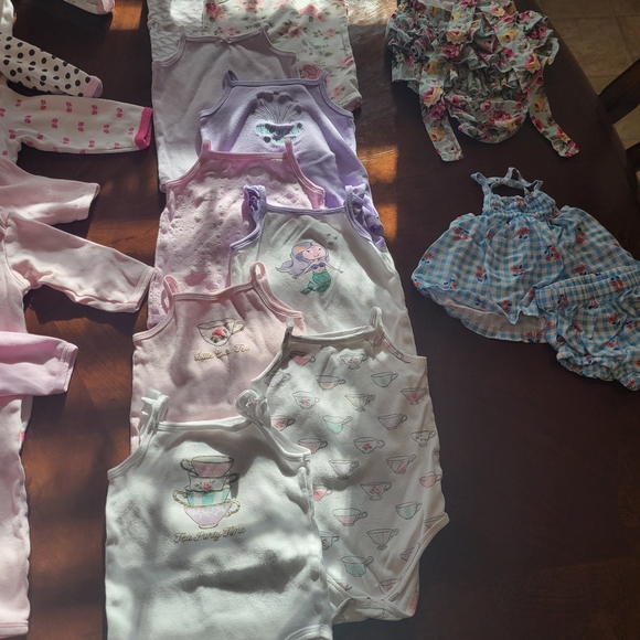 Baby Girly Bundle!! - Picture 5 of 6